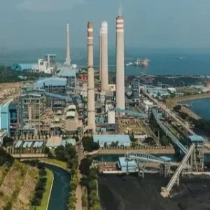 Stok Batu Bara PLN Tahan 15,9 Hari, Pasokan LNG Cukup 12 Hari