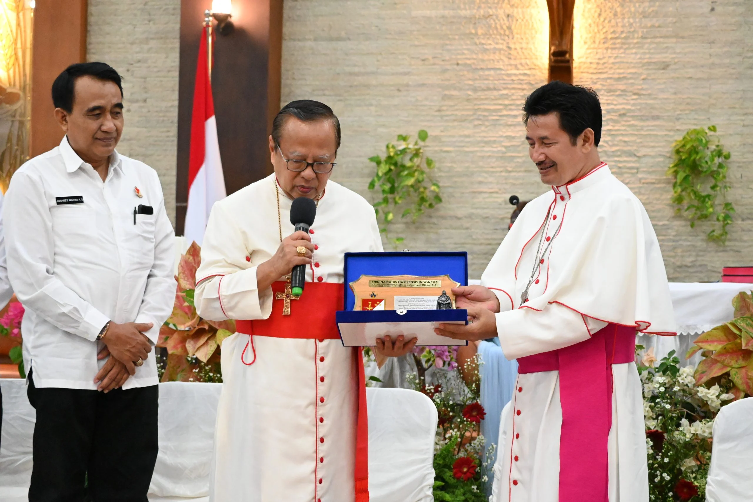 Sudirman Said dan Forum Lintas Generasi Temui Kardinal Suharyo serta KWI