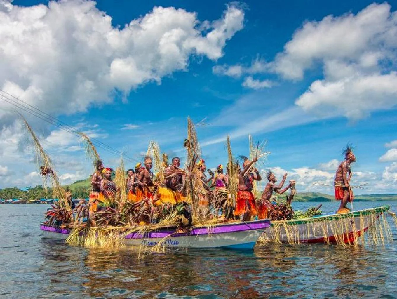 Tari Isosolo Sambut Wisatawan Mancanegara di Kampung Yobeh