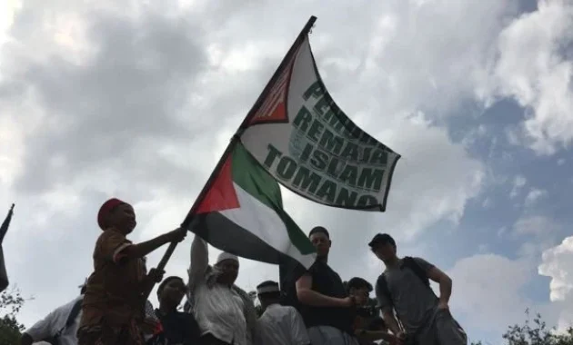 Tatanan Amerika di Persimpangan: Macron Serukan Kebebasan, Pentagon Bergolak, dan Ketegangan Global Meningkat