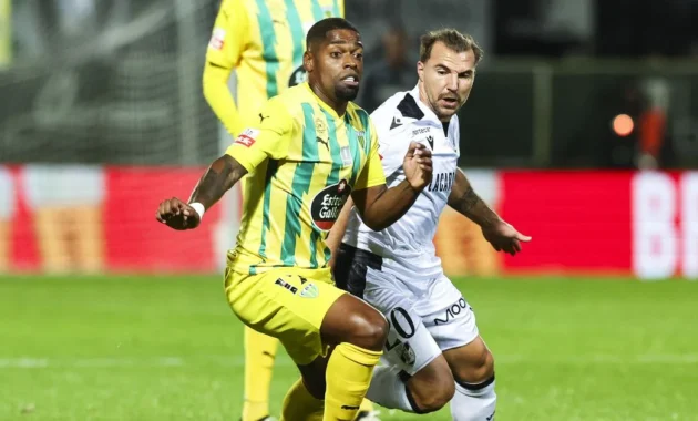 Tondela dan Guimarães: Dari Kekalahan 0-5 hingga Pertarungan Penyelamatan di Liga Portugal