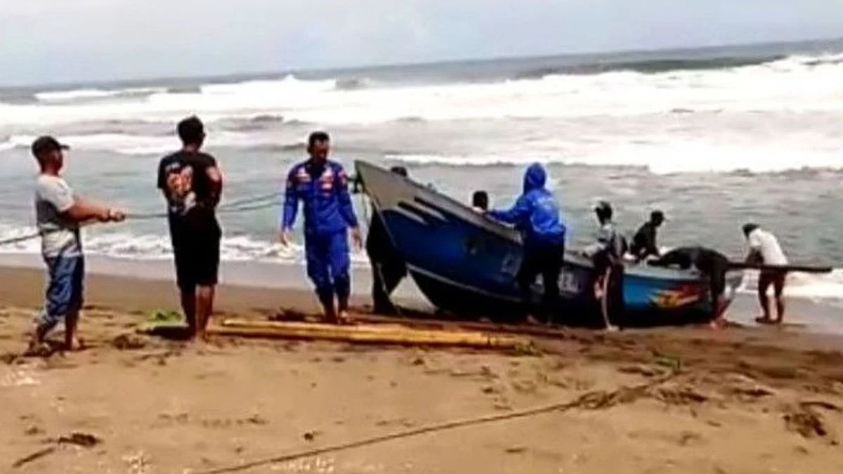 Tragedi di Laut Selatan: Nelayan Garut Jatuh dari Kapal, Ditemukan Meninggal Dunia