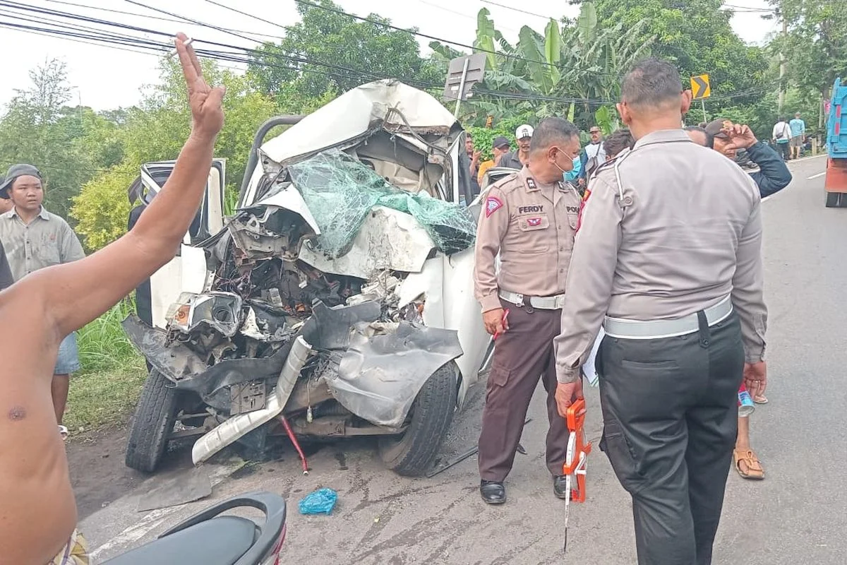 Truk Rem Blong Menyebabkan Kecelakaan Beruntun di Jalur Probolinggo-Lumajang, Empat Meninggal Dunia