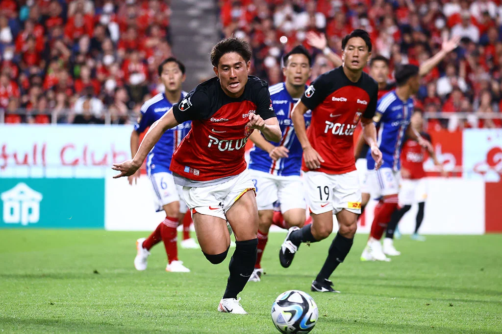 Urawa Red Diamonds Menggebrak J.League: Kemenangan Dramatis atas Yokohama F. Marinos dan Dampaknya bagi Musim 2026