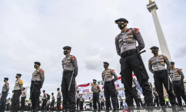 Viral! Begal Serobot Petugas Damkar DKI Ditangkap, Terungkap Jejak Narkoba & Rekam Kriminal Viral! Begal Serobot Petugas Damkar DKI Ditangkap, Terungkap Jejak Narkoba & Rekam Kriminal