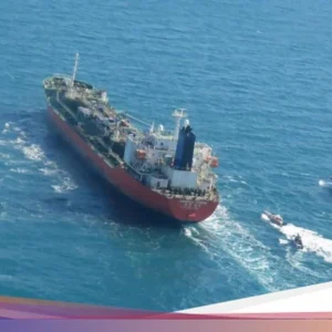Viral: Video Tentara Iran Sita Kapal di Selat Hormuz, IRGC Naik Kapal Bawa Senjata