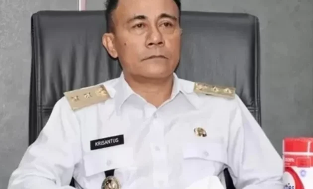 Wagub Kalbar Gertak Dedi Mulyadi: Bangun Daerah Rp 6 T dengan APBD, Saya Cium Lututnya!