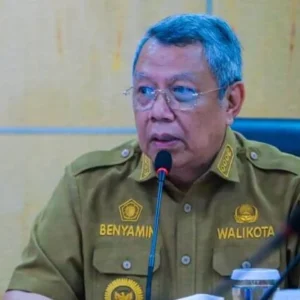 Wali Kota Solo Tegaskan: Layanan Publik Tetap Hadir di Lapangan, WFH Tidak Diterapkan untuk Petugas