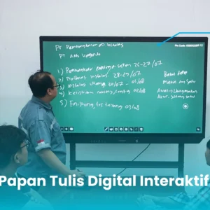 Wow! Penggunaan 288.000 Papan Tulis Interaktif Indonesia Disorot Dunia