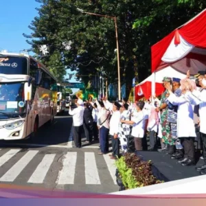1.312 Calon Haji Banyuwangi Diberangkatkan ke Asrama Haji Surabaya
