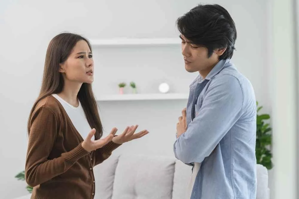 11 Kalimat Manipulatif yang Langsung Ditolak Wanita Emosional Kuat – Simak Penjelasannya!