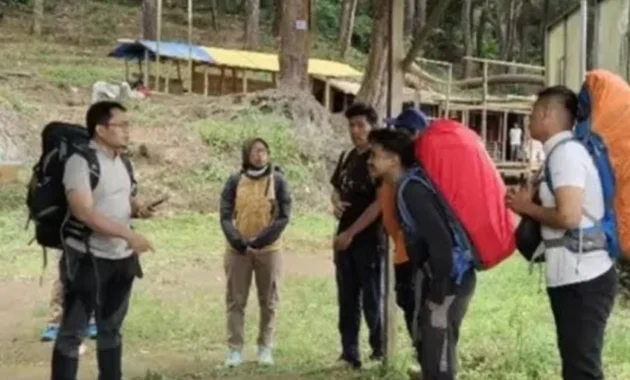 14 Pendaki Selamat Setelah Terjebak Erupsi Gunung Dukono