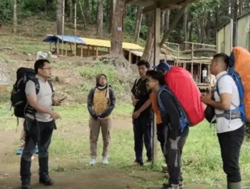 14 Pendaki Selamat Setelah Terjebak Erupsi Gunung Dukono