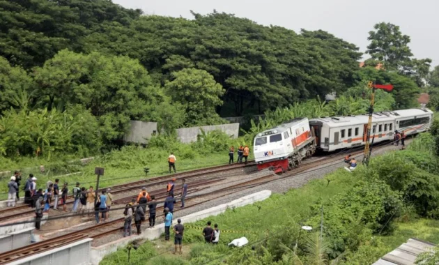 24 Korban Kecelakaan KRL vs KA Argo Bromo Anggrek Masih Dirawat, 76 Orang Sudah Dipulangkan