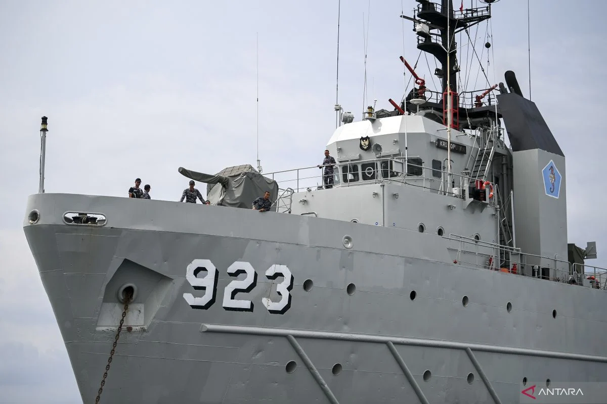 3 Kapal Perang TNI AL Kembali dari KTT ASEAN di Cebu