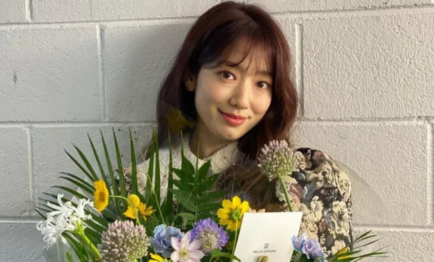 5 Fakta Menarik tentang Kehamilan Kedua Park Shin Hye yang Bikin Netizen Geger
