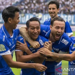 8 Transfer Mubazir Paruh Musim 2025/2026: Persib Bandung Paling Kejam, Persija Jakarta Mengikuti Jejak Gagal