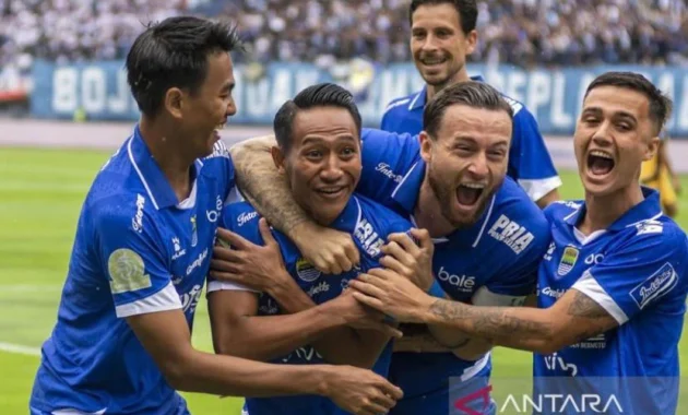 8 Transfer Mubazir Paruh Musim 2025/2026: Persib Bandung Paling Kejam, Persija Jakarta Mengikuti Jejak Gagal
