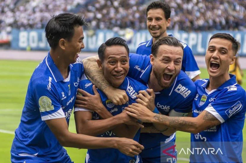 8 Transfer Mubazir Paruh Musim 2025/2026: Persib Bandung Paling Kejam, Persija Jakarta Mengikuti Jejak Gagal