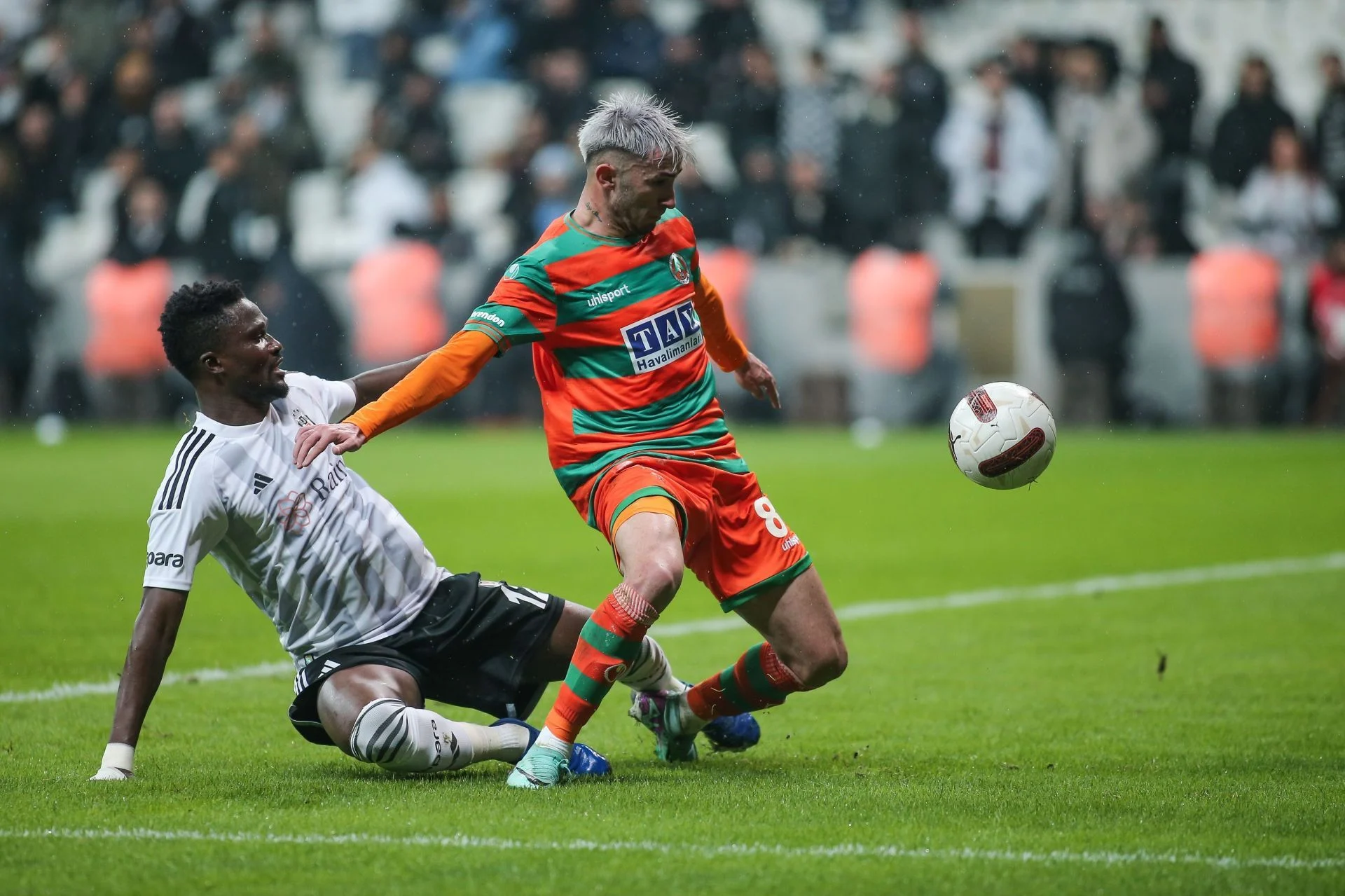 Alanyaspor vs Samsunspor: Duel Menegangkan di Puncak Persaingan Liga Super 2025/26