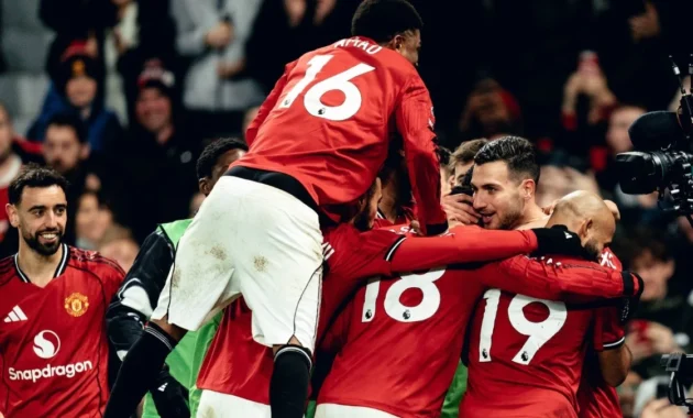 Andoni Iraola: Kandidat Impian Manchester United dan Chelsea serta Dukungan di Ring Tinju Internasional