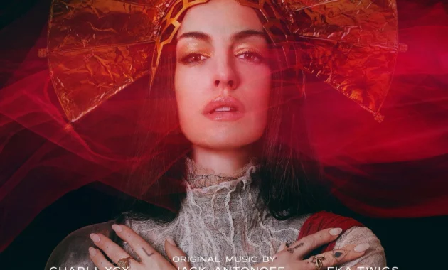 Anne Hathaway Siapkan Lahirnya Dua Film Besar 2026: Dari Pop Star Gothic ‘Mother Mary’ hingga Ratu Genovia di ‘The Princess Diaries 3’