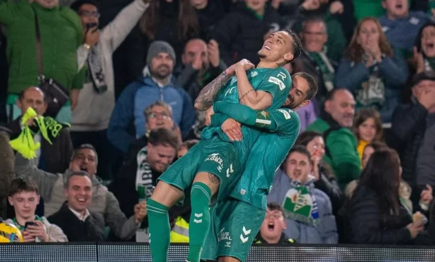 Antony Bikin Real Betis Menyongsong Tempat di Liga Champions: Kebangkitan Sang Winger Brasil di Puncak Musim