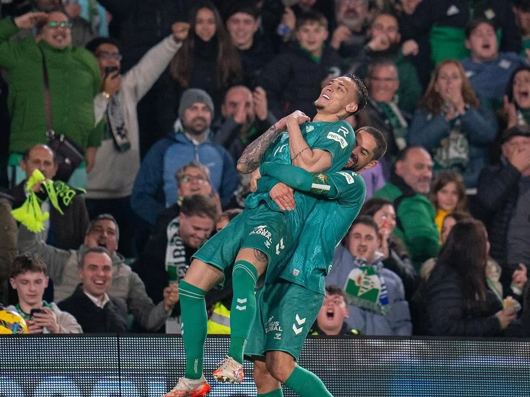 Antony Bikin Real Betis Menyongsong Tempat di Liga Champions: Kebangkitan Sang Winger Brasil di Puncak Musim