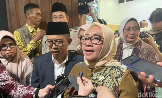 Arifah Fauzi Tekankan Peran Media dalam Memutus Rantai Kekerasan dan Kecam Kasus Seksual Ayah Kandung di Pandeglang Arifah Fauzi Tekankan Peran Media dalam Memutus Rantai Kekerasan dan Kecam Kasus Seksual Ayah Kandung di Pandeglang