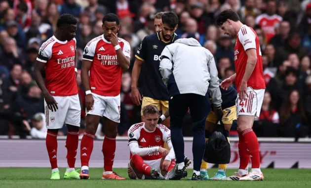 Arsenal di Ambang Krisis Cedera Menjelang Laga Penentu Liga Inggris: Odegaard & Saka Terancam Absen