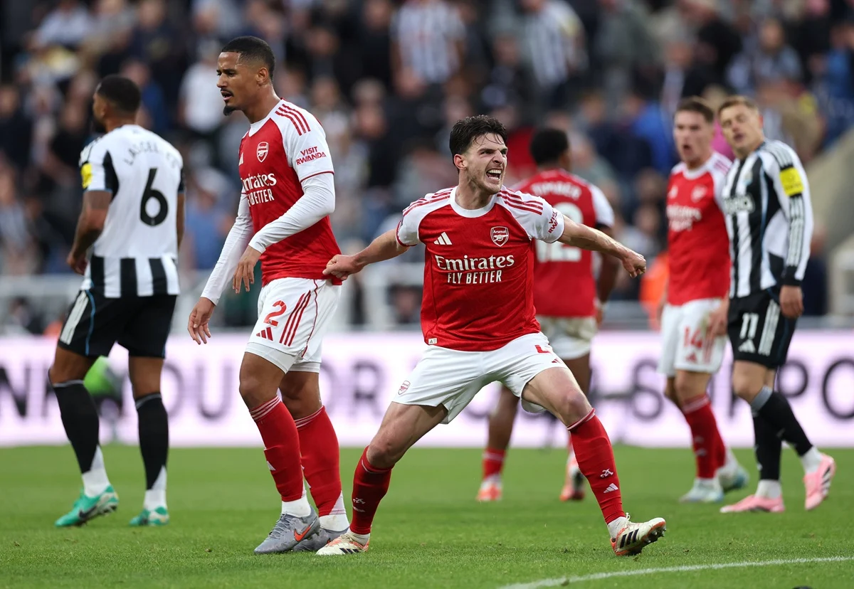 Arsenal Kembali ke Puncak! Gary Neville Dukung, Arteta Tegaskan Keyakinan Tim