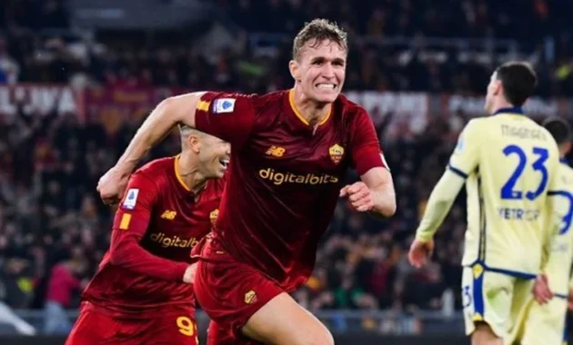 AS Roma Pastikan Tiket Liga Champions Usai Kalahkan Hellas Verona