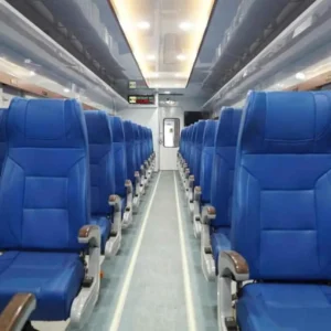 Bandara Indonesia Sibuk: Penambahan Kursi KAI Yogyakarta, VIP Room Baru, dan Deretan Kasus Penyelundupan serta Kecelakaan