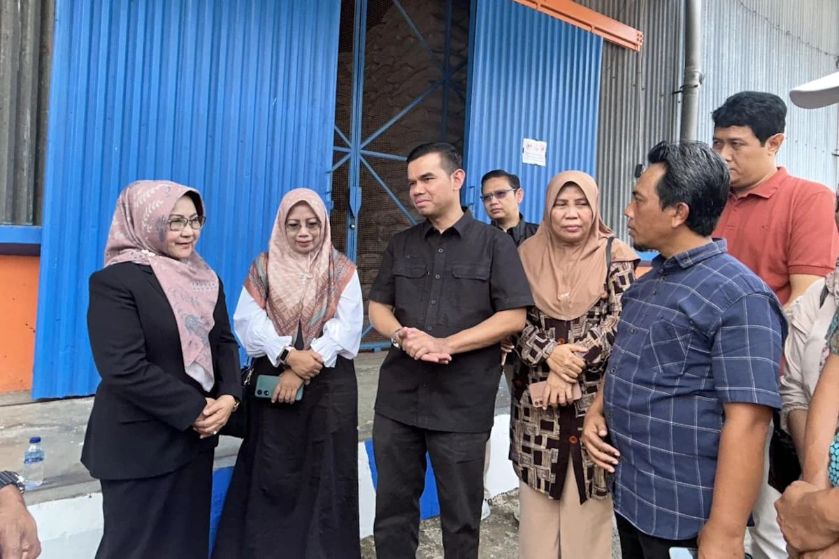 Bapanas Salurkan 250 Ton Jagung SPHP, Tekan Biaya Pakan Peternak di Magetan