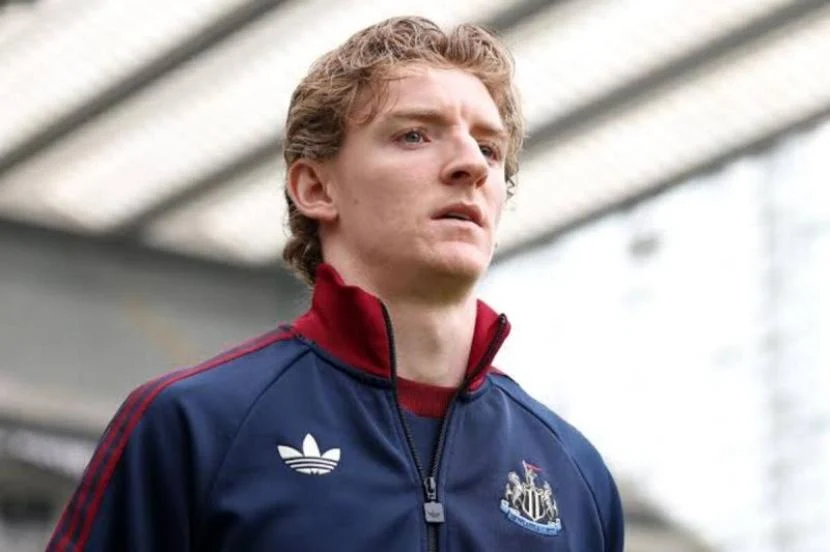 Barcelona Sepakati Transfer Anthony Gordon dari Newcastle