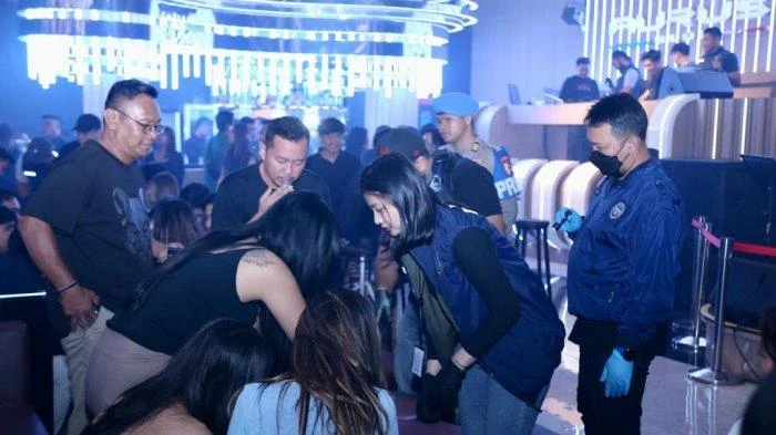 Bareskrim Polri Amankan 34 Orang dalam Penggerebekan Tempat Hiburan Malam di Medan, Sebagian Positif Narkoba