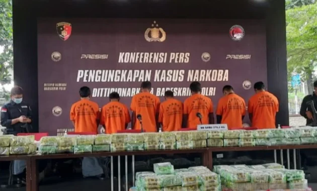 Bareskrim Polri Guling 13 Tersangka di Kampung Narkoba Gang Langgar Samarinda, Omzet Rp 200 Juta per Hari