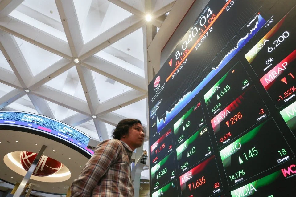 BBCA dan Saham Big‑Cap Guncang Pasar: Penjualan Besar Asing Turunkan IHSG 1,23% Menjelang Idul Adha