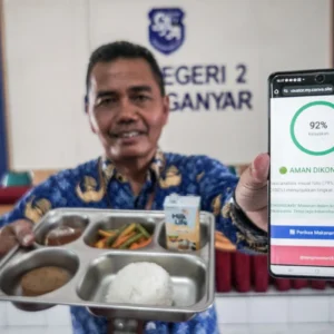 BGN Luncurkan Aplikasi Review Menu MBG: Guru Bisa Lapor Kualitas Makanan Sebelum Dibagikan ke Siswa