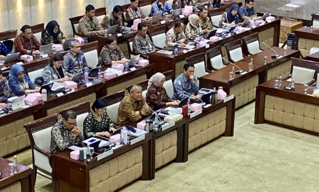 BI Pastikan Cadangan Devisa Lebih dari Cukup Meski Menyusut Sejak Awal Tahun BI Pastikan Cadangan Devisa Lebih dari Cukup Meski Menyusut Sejak Awal Tahun