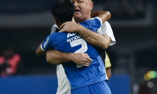 Bojan Hodak Akui Kehebatan Kiper 36 Tahun Usai Persib Ditahan Arema, Persiapan Menyambut PSM di BRI Super League