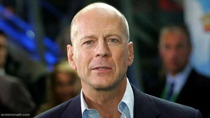 Bruce Willis: Dari Puncak Hollywood hingga Perjuangan Kesehatan yang Mengharukan