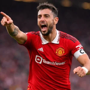 Bruno Fernandes Pemain Terbaik Liga Inggris 2025/2026