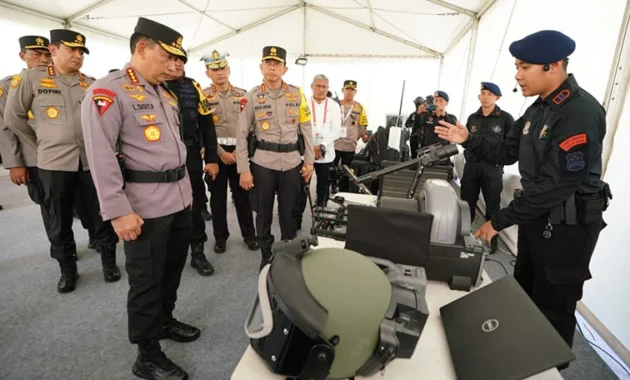 Buka Rakernis Slog Polri, Kapolri Fokus Tingkatkan Peralatan Pengamanan Personel