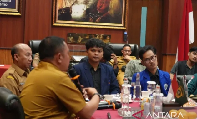 Bupati Bogor Buka Ruang Kolaborasi dengan Mahasiswa untuk Dukung Pembangunan Daerah Bupati Bogor Buka Ruang Kolaborasi dengan Mahasiswa untuk Dukung Pembangunan Daerah