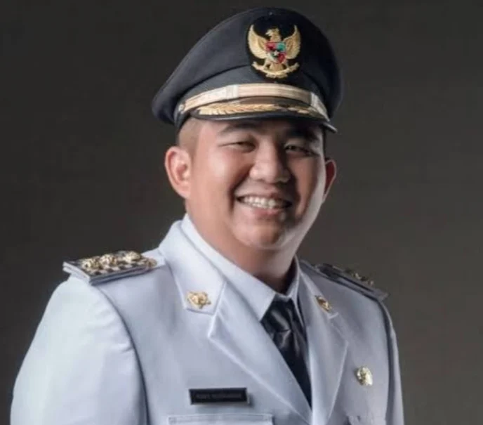 Bupati Roby Kurniawan Miliki Kekayaan Rp7,3 Miliar, Koleksi Mercedes Benz, Tanpa Utang, Diduga Hubungan dengan Ayu Aulia