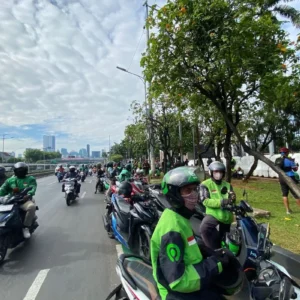 Buruh Datangi DPR, Keluhkan Ketimpangan Upah hingga Status Ojol