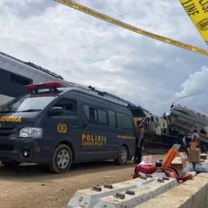 Cegah Dampak Buruk bagi Keluarga, Menkomdigi Minta Publik Hentikan Penyebaran Video Tabrakan Kereta Bekasi
