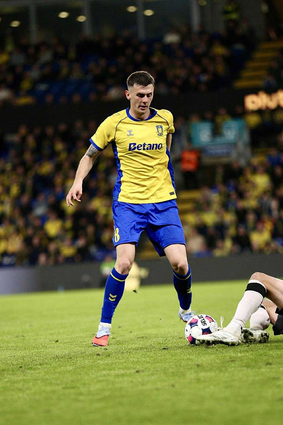 Celtic Siapkan Tawar Menarik untuk Benjamin Tahirovic, Brondby Dihadapkan pada Pilihan Sulit Menjelang Piala Dunia