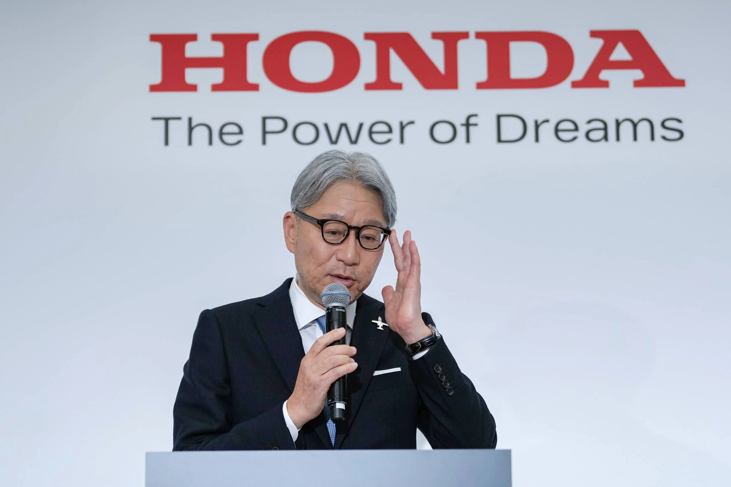 CEO Toshihiro Mibe Guncang Honda: Dari Kerugian Besar hingga Kolaborasi Sony
